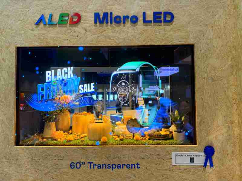 MG电玩60吋高透明度Micro LED显示器获”最佳Micro LED技术应用奖”，，，，将Micro LED面板透明化之设计特性极致发挥，，，，以可扩展性无缝拼接技术打造，，，，具备600 nits全画面亮度、、、大于60%穿透率及超过NTSC 110%的优异广色域表现，，，可依需求灵活应用于各种场域